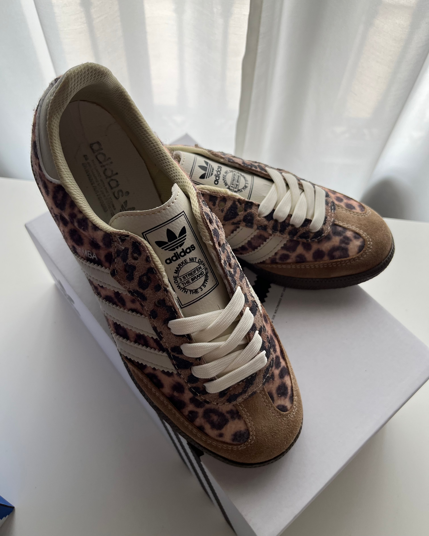 Deportivas Sam Leopardo