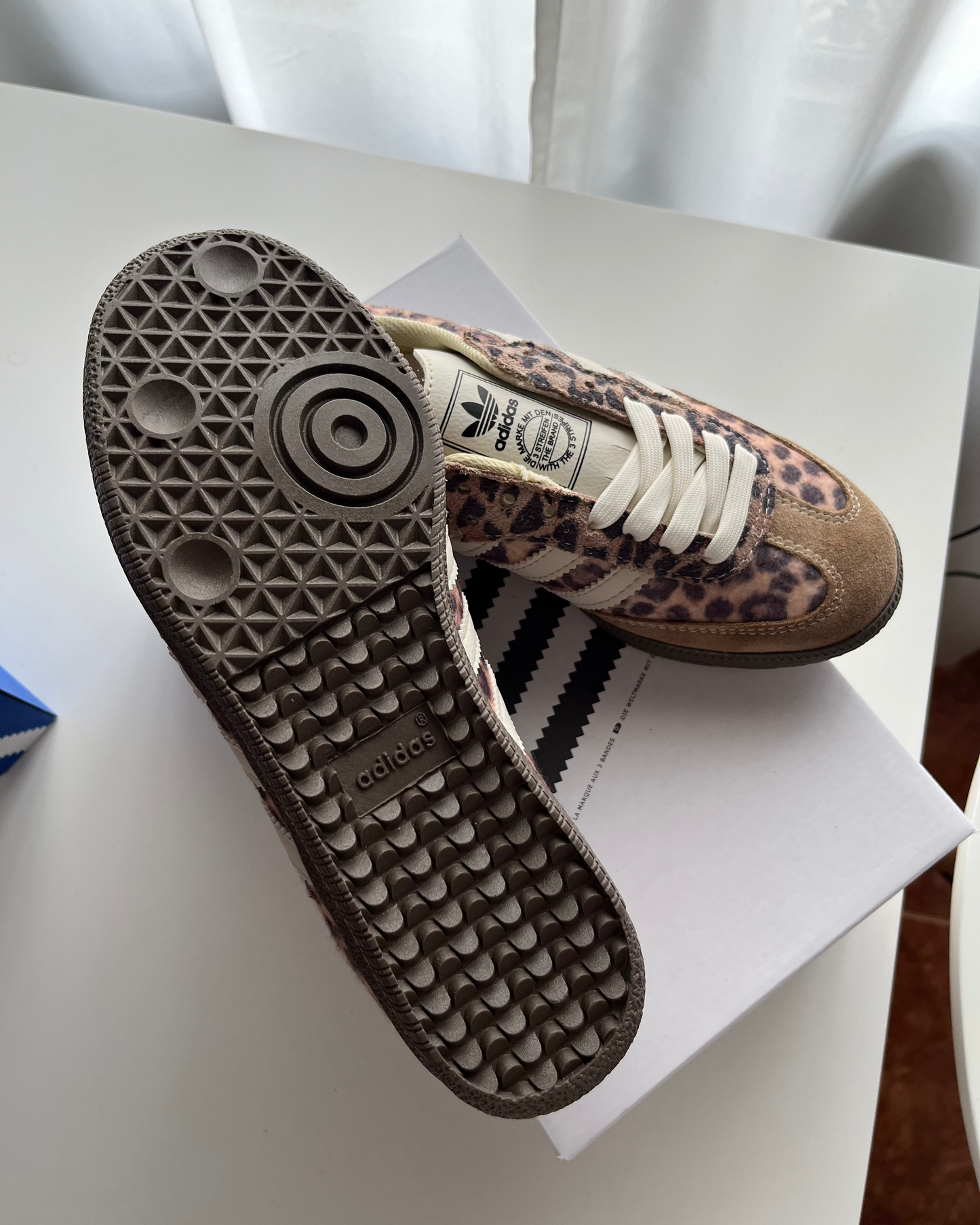Deportivas Sam Leopardo