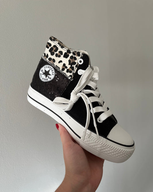 Deportivas altas texturas